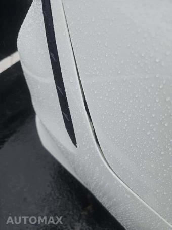 2019 Toyota Camry SE - miniatura 26