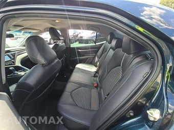2019 Toyota Camry SE - miniatura 13