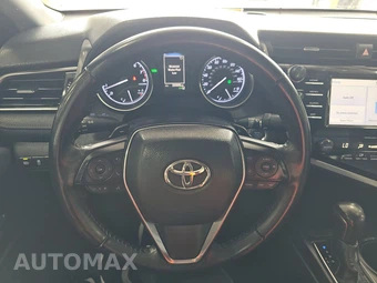 2019 Toyota Camry SE - miniatura 10
