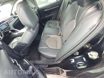 2019 Toyota Camry SE - miniatura 11