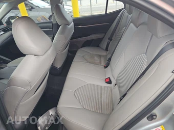 2019 Toyota Camry SE - miniatura 13