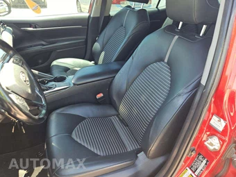2019 Toyota Camry SE - miniatura 6