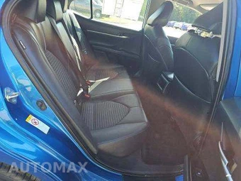 2019 Toyota Camry SE - miniatura 17