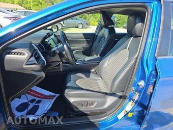 2019 Toyota Camry SE - miniatura 7