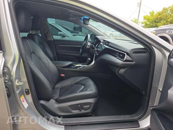2019 Toyota Camry XLE - miniatura 15