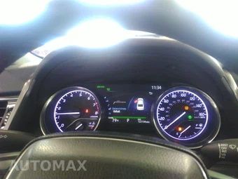 2019 Toyota Camry XLE - miniatura 17
