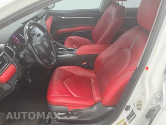 2019 Toyota Camry XSE - miniatura 7
