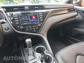 2019 Toyota Camry XSE - miniatura 5