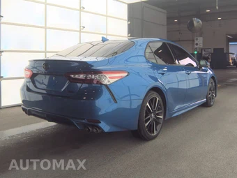2019 Toyota Camry XSE - miniatura 4