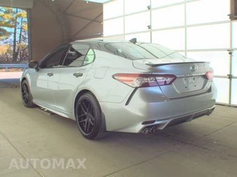 2019 Toyota Camry XSE - miniatura 6