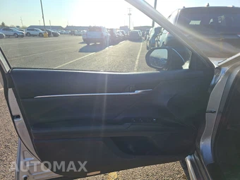 2019 Toyota Camry XSE - miniatura 9