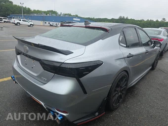 2019 Toyota Camry XSE - miniatura 4