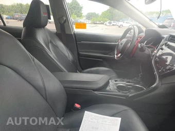 2019 Toyota Camry XSE - miniatura 8