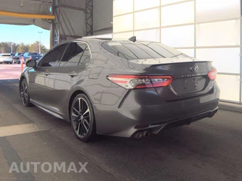 2019 Toyota Camry XSE - miniatura 6