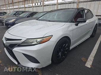 2019 Toyota Camry XSE