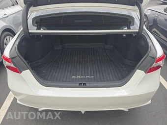 2019 Toyota Camry XSE - miniatura 16