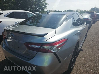 2019 Toyota Camry XSE - miniatura 4