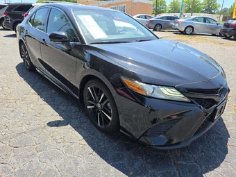 2019 Toyota Camry XSE - miniatura 4