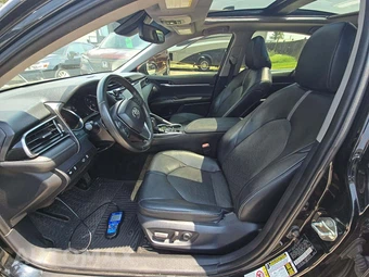 2019 Toyota Camry XSE - miniatura 6