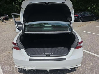 2019 Toyota Camry XSE - miniatura 14