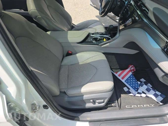 2019 Toyota Camry XSE - miniatura 18