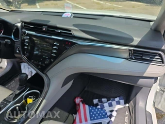 2019 Toyota Camry XSE - miniatura 19