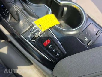 2019 Toyota Camry XSE - miniatura 8