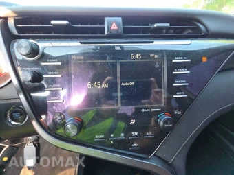 2019 Toyota Camry XSE - miniatura 11
