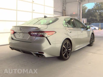 2019 Toyota Camry XSE - miniatura 4
