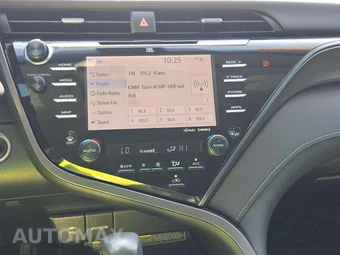 2019 Toyota Camry XSE - miniatura 7