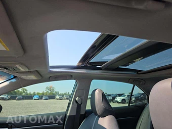 2019 Toyota Camry XSE - miniatura 8