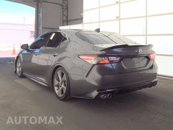 2019 Toyota Camry XSE - miniatura 6