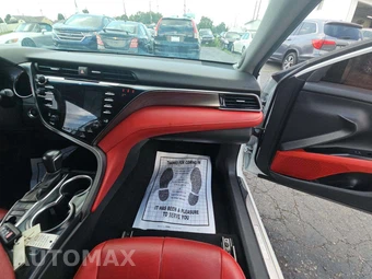 2019 Toyota Camry XSE - miniatura 19