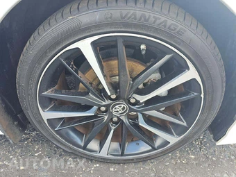 2019 Toyota Camry XSE - miniatura 25