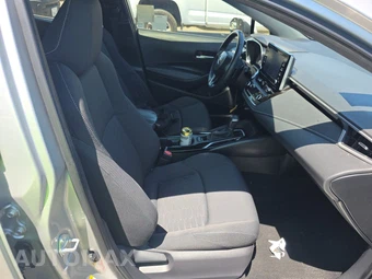 2019 Toyota Corolla Hatchback SE – miniatura 8