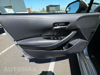 2019 Toyota Corolla Hatchback SE – miniatura 9