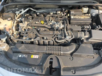 2019 Toyota Corolla Hatchback XSE – miniatura 15
