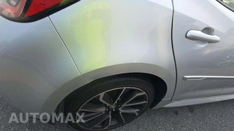 2019 Toyota Corolla Hatchback XSE – miniatura 23