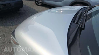 2019 Toyota Corolla Hatchback XSE – miniatura 32