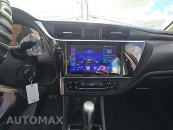 2019 Toyota Corolla LE Sedan - miniatura 7