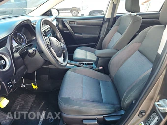 2019 Toyota Corolla LE Sedan - miniatura 7