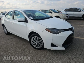 2019 Toyota Corolla LE Sedan – miniatura 3