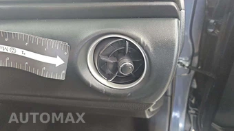 2019 Toyota Corolla LE Sedan – miniatura 24