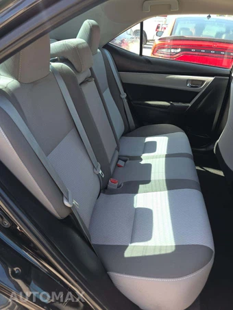 2019 Toyota Corolla LE Sedan – miniatura 16