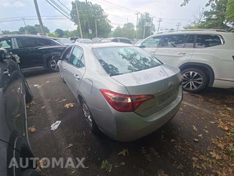2019 Toyota Corolla LE Sedan – miniatura 2