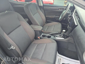 2019 Toyota Corolla LE Sedan - miniatura 8
