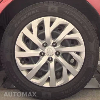 2019 Toyota Corolla LE Sedan – miniatura 38