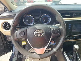 2019 Toyota Corolla LE Sedan - miniatura 10