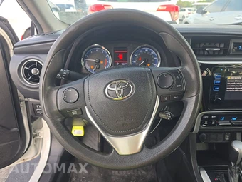 2019 Toyota Corolla LE Sedan - miniatura 10