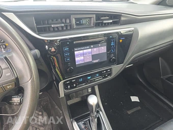 2019 Toyota Corolla LE Sedan - miniatura 11